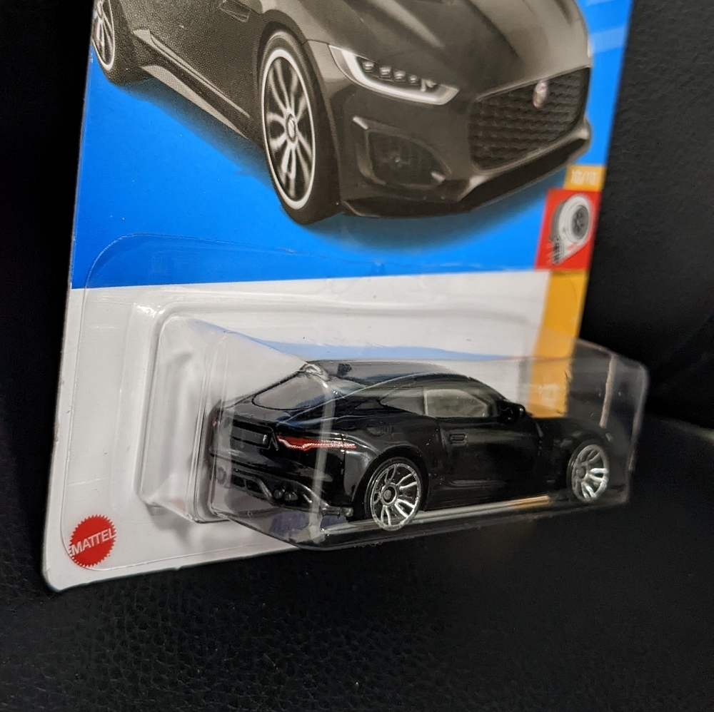 2020 Jaguar F Type Hot Wheels - Picture 3 of 4